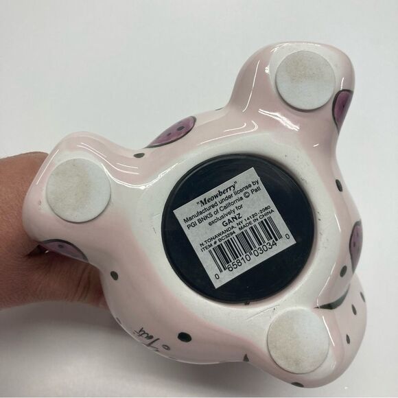 Ganz Meowberry Handpainted Cat Bank with Strawberries Signed by Pati Ceramic - Picture 10 of 16